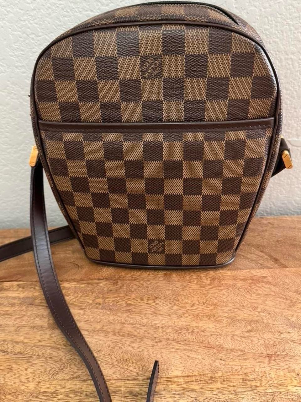 Louis Vuitton Damier Ipanema Pm Bag